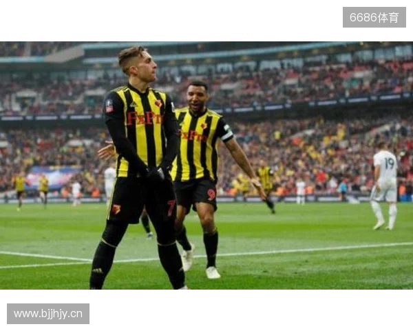 世体:巴萨不想让贝尔纳尔重蹈覆辙;球员团队冬窗会做评估 世体:巴萨不想让贝尔纳尔重蹈覆辙;球员团队冬窗会做评估